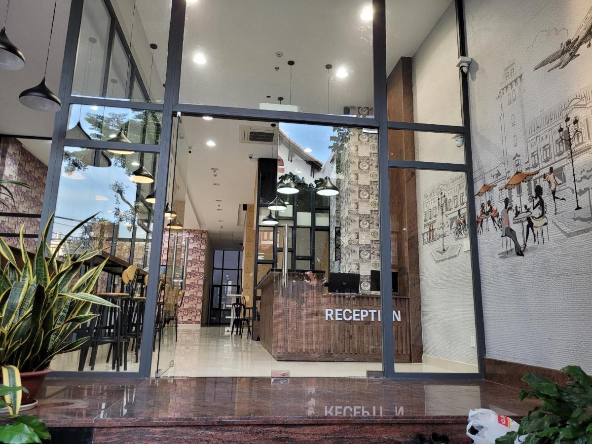 مدينة هوشي منه The Victory Airport Hotel المظهر الخارجي الصورة